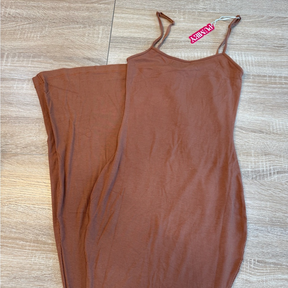 PUMIEY Maxi Dress